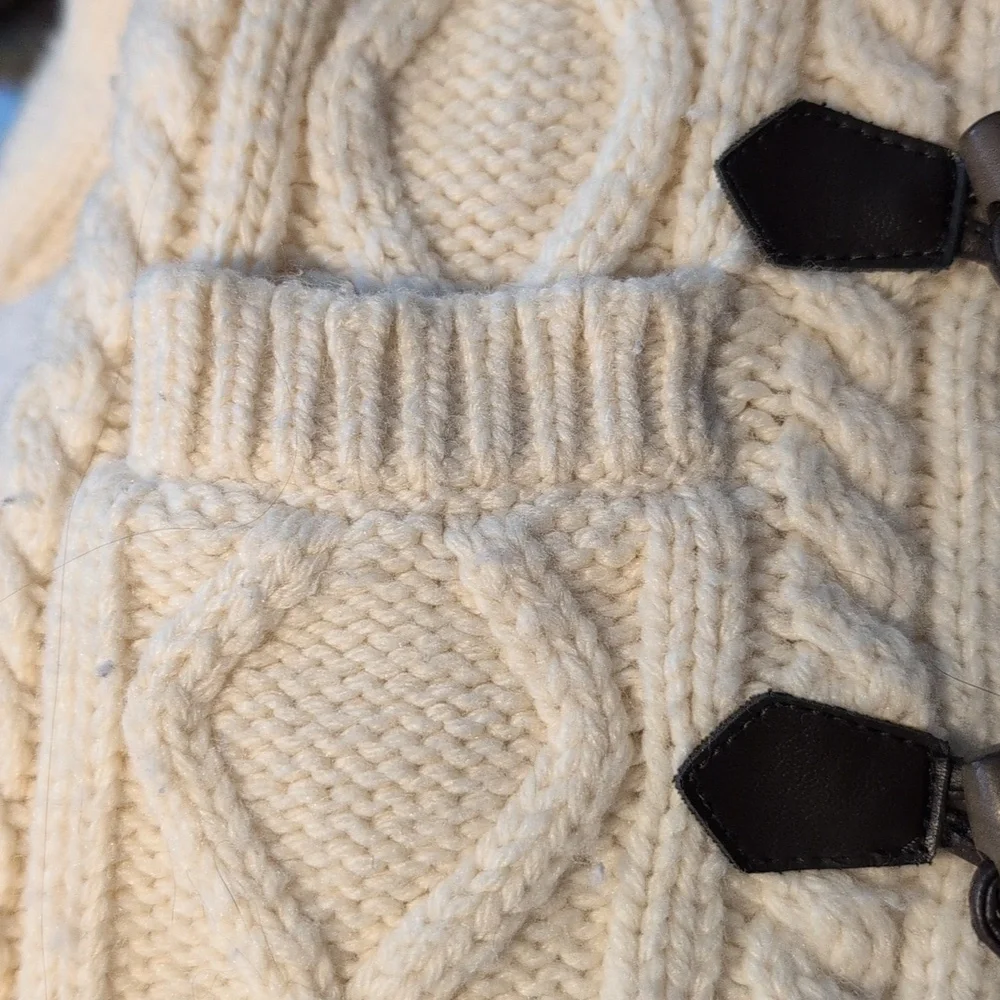 Y2K vintage baby Gap cream wool Hooded cable knit Sweater jacket Toggle Closures